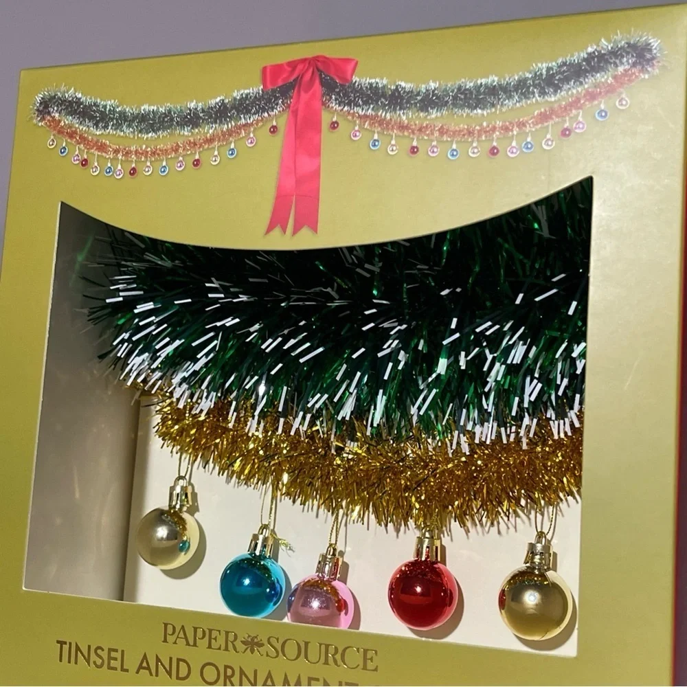 Paper Source Tinsel and Ornament Garland - Festive Green and Gold